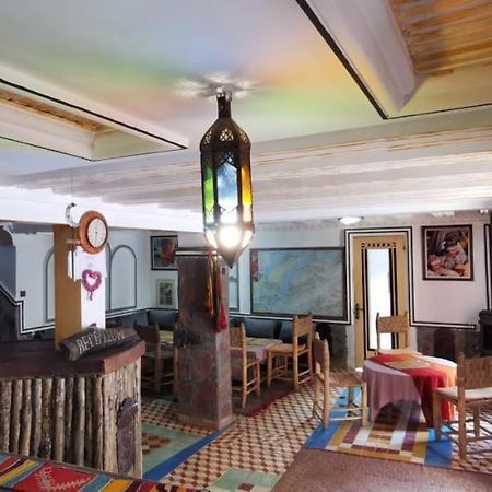 Akhendachou n'Ait Ouffi Auberge Des Peupliers Cafe Restaurant מראה חיצוני תמונה