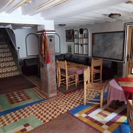 Akhendachou n'Ait Ouffi Auberge Des Peupliers Cafe Restaurant מראה חיצוני תמונה